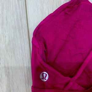Lululemon sports bra!!